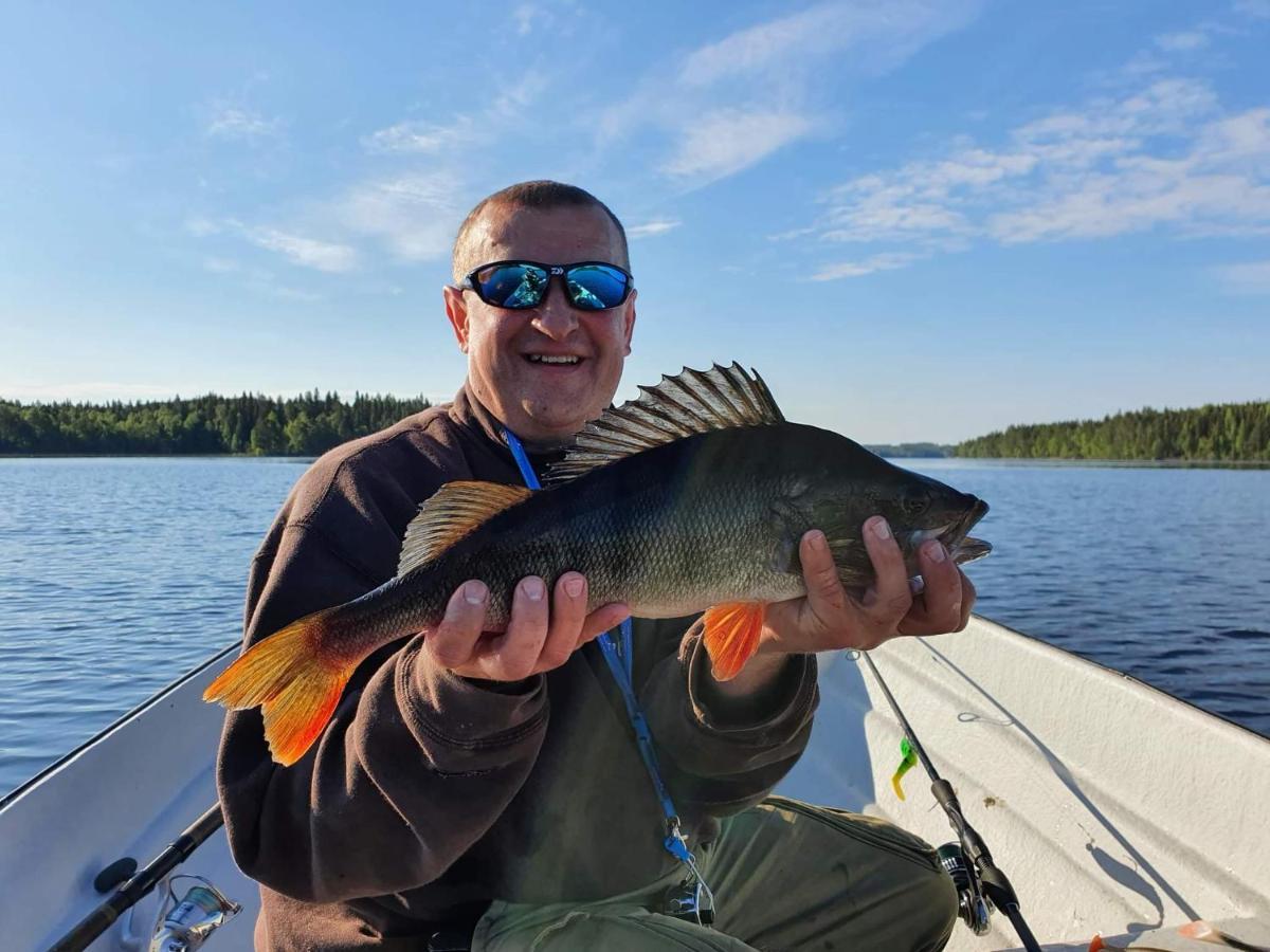 Hugsnaeset Semesterstugor Och Fiske Holiday home *